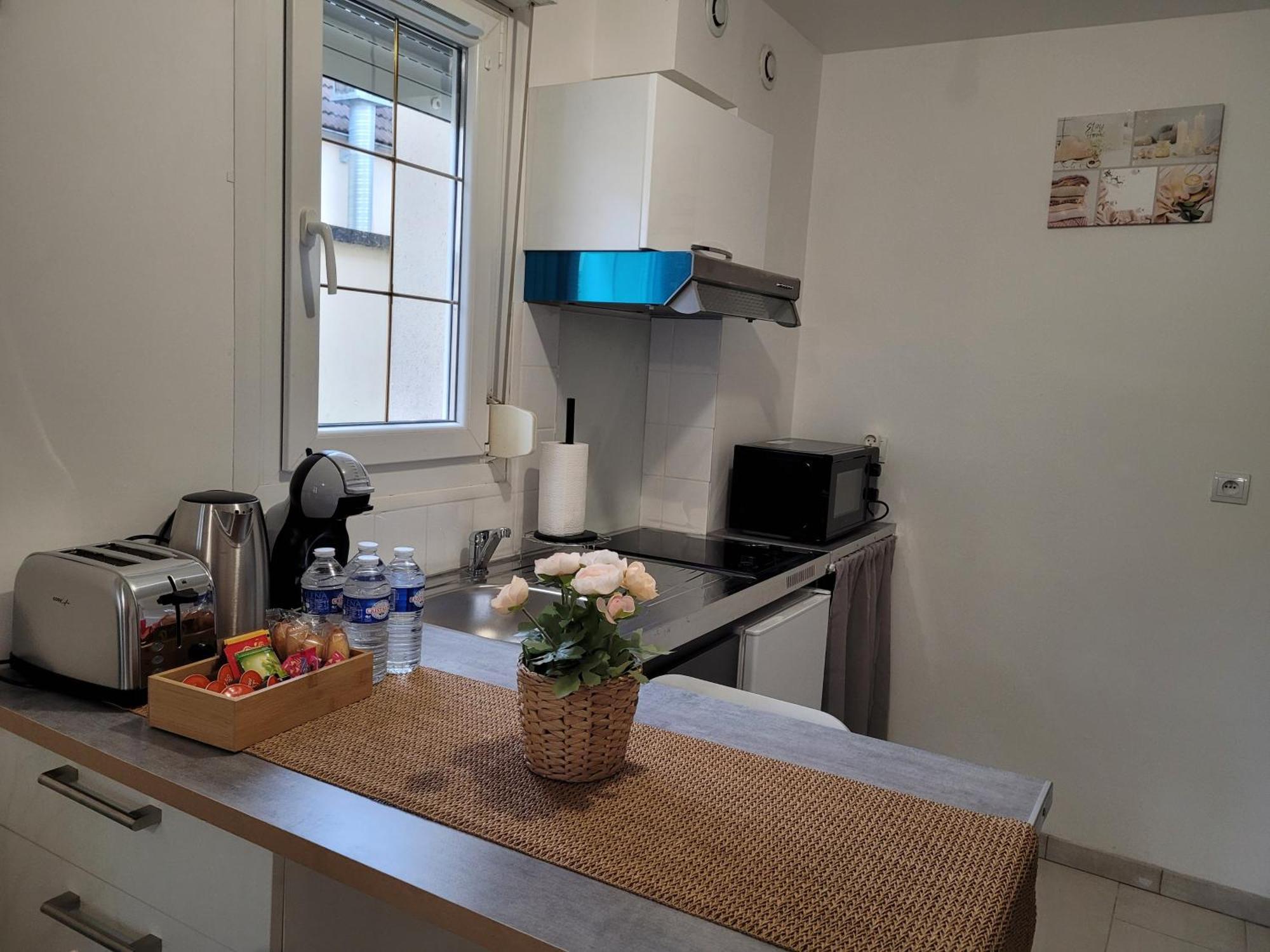 Survilliers Cocooning House 204 Suite Green- Superb Studio Aeroport Paris Roissy Cdg, Parc Asterix, Chateau De Chantilly, Stade De France מראה חיצוני תמונה